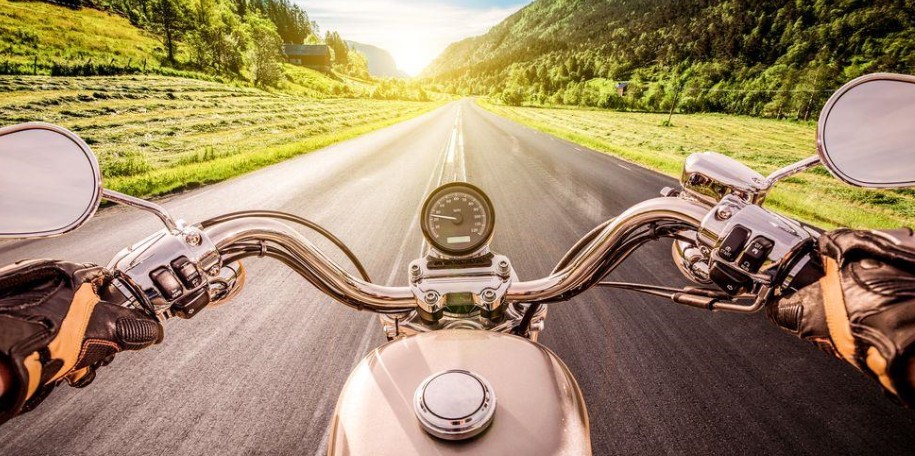 Έρχονται αλλαγές στις άδειες μοτοσικλετιστών – Μόνο με κανονική άδεια οι επαγγελματίες 